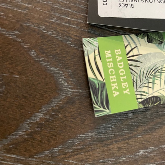 Badgley Mischka Long Wallet - Picture 6 of 11